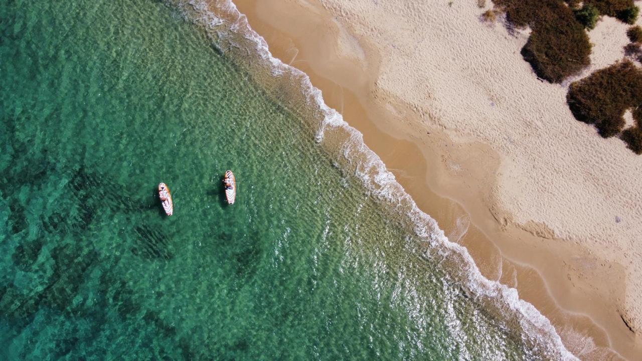 Studios Vrettos Beachfront Hotel Pláka Dış mekan fotoğraf