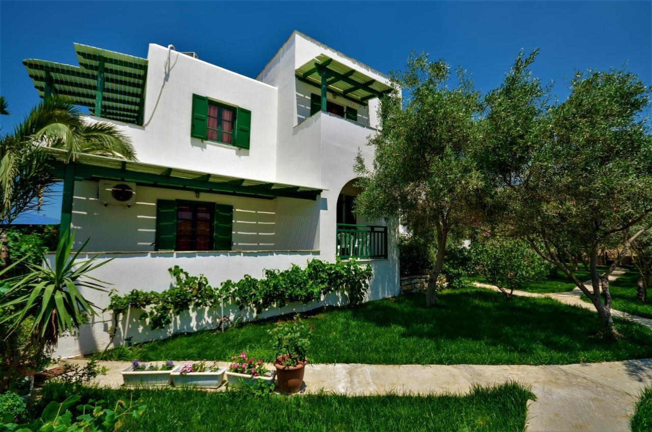 Studios Vrettos Beachfront Hotel Pláka Dış mekan fotoğraf