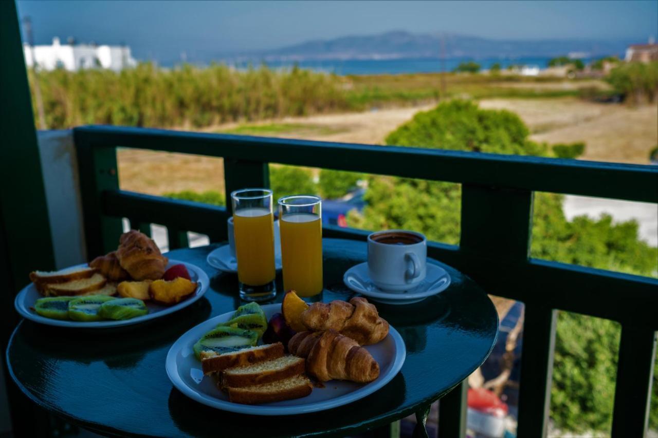 Studios Vrettos Beachfront Hotel Pláka Dış mekan fotoğraf