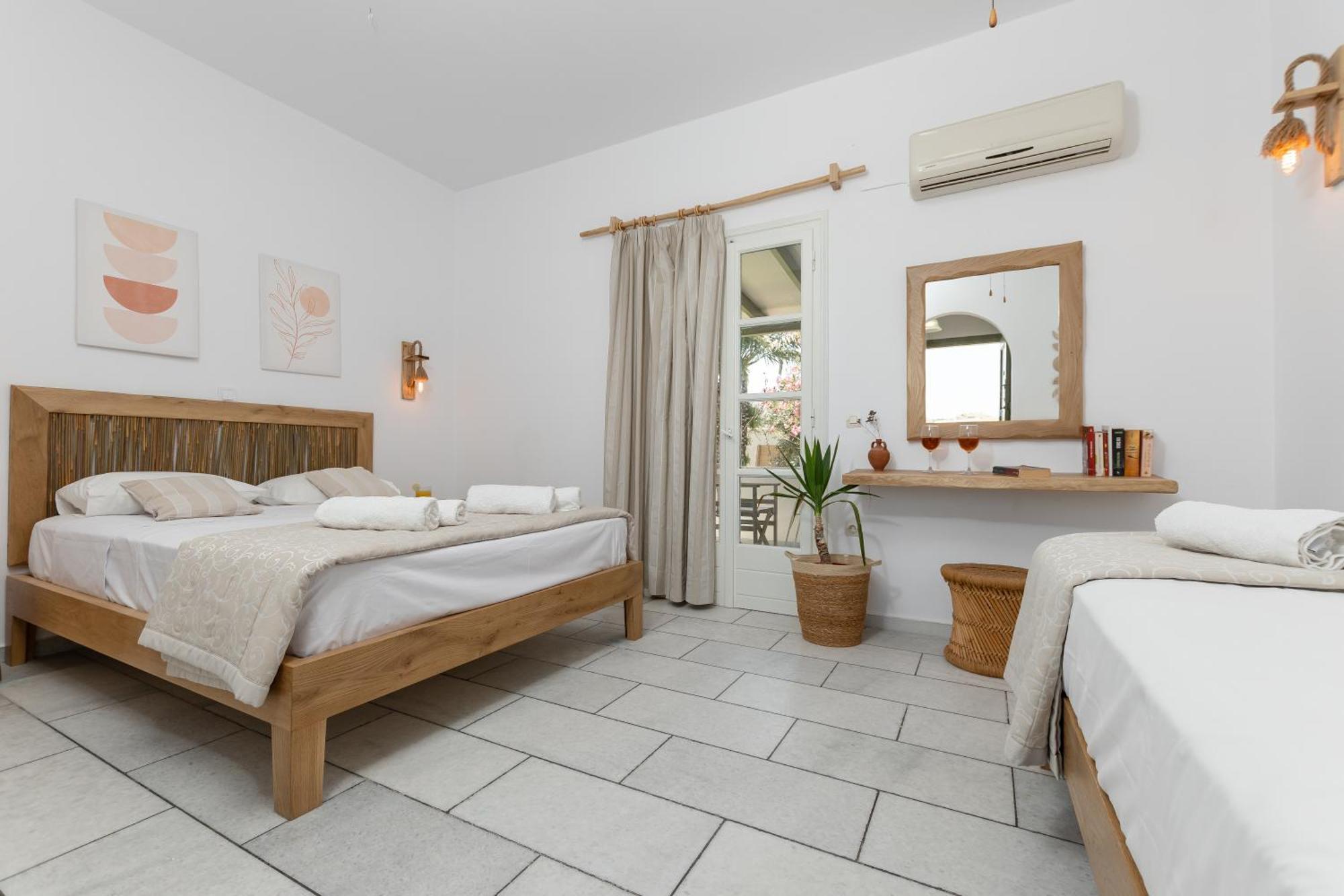 Studios Vrettos Beachfront Hotel Pláka Dış mekan fotoğraf