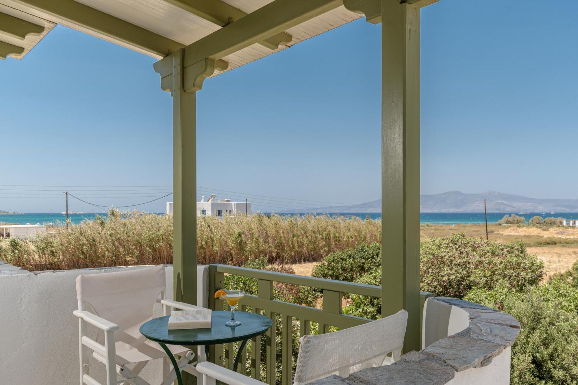Studios Vrettos Beachfront Hotel Pláka Dış mekan fotoğraf